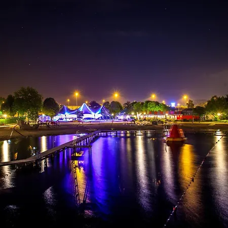 Lüks kamp alanı Glamping Betuwestrand