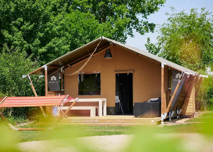 Glamping Betuwestrand Luxusní stan